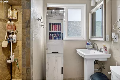 14530 NE Knott Ct, Portland, OR 97230 - Photo 20