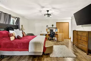 14530 NE Knott Ct, Portland, OR 97230 - Photo 18