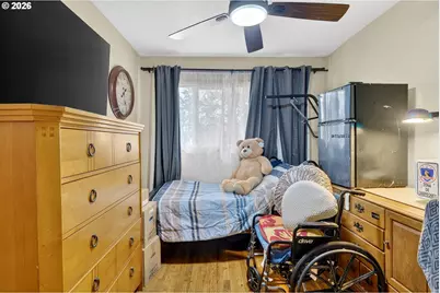 14530 NE Knott Ct, Portland, OR 97230 - Photo 38