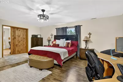 14530 NE Knott Ct, Portland, OR 97230 - Photo 16