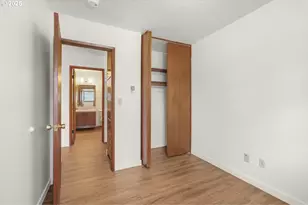 16125 SE Lincoln St, Portland, OR 97233 - Photo 18
