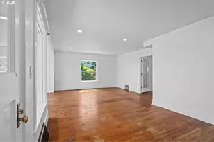 322 W C St, Rainier, OR 97048 - Photo 12