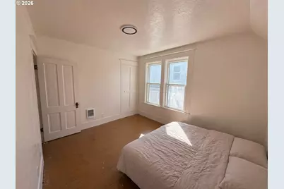 322 W C St, Rainier, OR 97048 - Photo 12