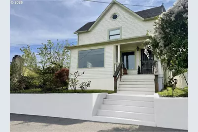 322 W C St, Rainier, OR 97048 - Photo 1