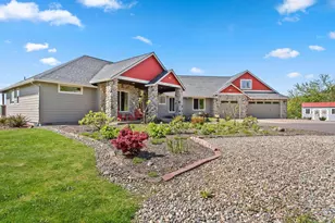 223 Southern Cross Ln, Woodland, WA 98674 - Photo 4