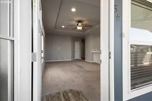 4601 S Pacific Hwy 56, Phoenix, OR 97535 - Photo 8
