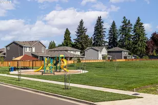 15205 S E Towers Ter, Milwaukie, OR 97267 - Photo 30