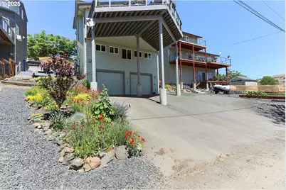 405 Elrod Ave, Maupin, OR 97037 - Photo 22