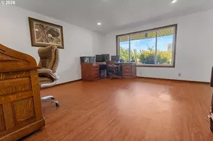 5665 Silverton Rd, Salem, OR 97305 - Photo 16