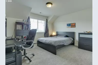 1647 NE Market Dr, Fairview, OR 97024 - Photo 32