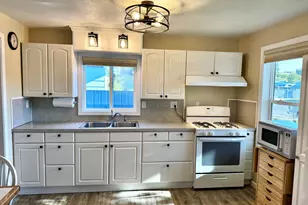 2030 Plum St, Baker City, OR 97814 - Photo 6