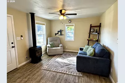 2030 Plum St, Baker City, OR 97814 - Photo 2