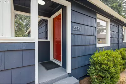 2372 SE 141st Ave, Portland, OR 97233 - Photo 4