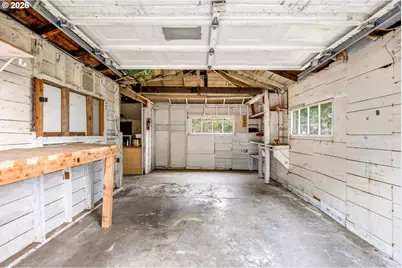 2372 SE 141st Ave, Portland, OR 97233 - Photo 26