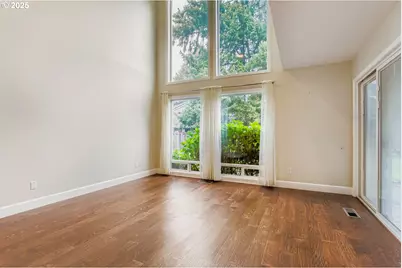 32400 SW Estates Ct S, Wilsonville, OR 97070 - Photo 8