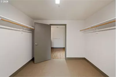 3970 N Interstate Ave #403, Portland, OR 97227 - Photo 16