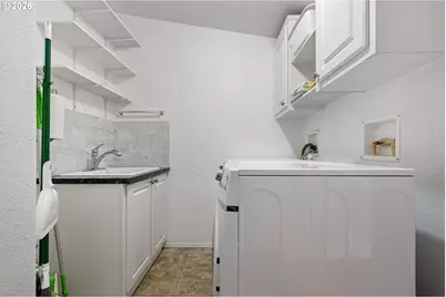 47849 W 2nd St, Oakridge, OR 97463 - Photo 32