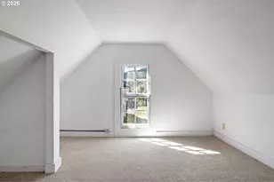 330 NE 1st St, Oakland, OR 97462 - Photo 24