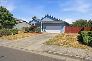 1367 Constitution Ave, Woodburn, OR 97071 - Photo 2