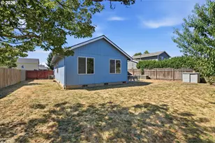 1367 Constitution Ave, Woodburn, OR 97071 - Photo 24