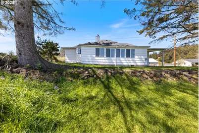 34475 Brooten Rd, Pacific City, OR 97135 - Photo 10