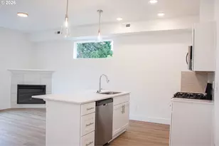 18945 SW Hazelwood Ln, Beaverton, OR 97078 - Photo 4