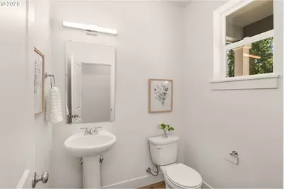 18945 SW Hazelwood Ln #L-7, Beaverton, OR 97078 - Photo 16