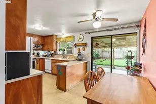 1742 Maywood Ave, Eugene, OR 97404 - Photo 10