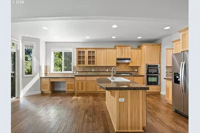 15590 SW Raphael Ln, Portland, OR 97224 - Photo 8
