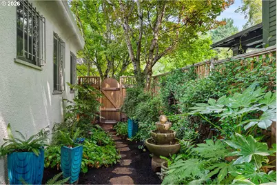 128 NE 43rd Ave, Portland, OR 97213 - Photo 32