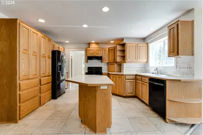 3926 Shasta View St, Eugene, OR 97405 - Photo 18