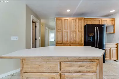 3926 Shasta View St, Eugene, OR 97405 - Photo 22