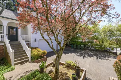 759 SW Carmen Heights Dr, Dundee, OR 97115 - Photo 2