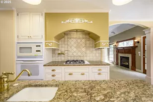 759 SW Carmen Heights Dr, Dundee, OR 97115 - Photo 14