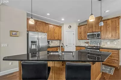 2714 NE 70th Cir, Vancouver, WA 98665 - Photo 6