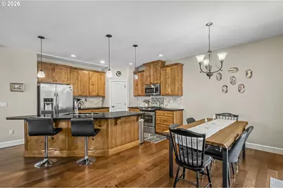 2714 NE 70th Cir, Vancouver, WA 98665 - Photo 8