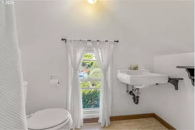 710 11th St, Oregon City, OR 97045 - Photo 30