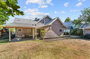 710 11th St, Oregon City, OR 97045 - Photo 32