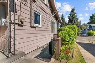710 11th St, Oregon City, OR 97045 - Photo 34