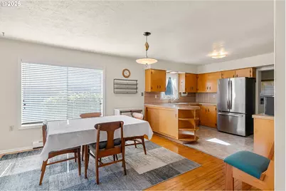 710 11th St, Oregon City, OR 97045 - Photo 18