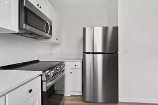 708 N Killingsworth St, Portland, OR 97217 - Photo 20