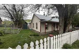 118 SE Moody Ave, Condon, OR 97823 - Photo 2