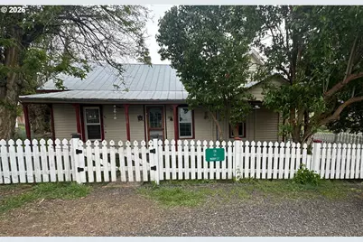 118 SE Moody Ave, Condon, OR 97823 - Photo 1