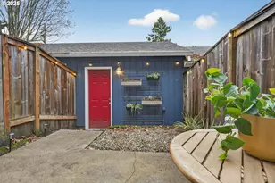 6689 N Columbia Way, Portland, OR 97203 - Photo 30