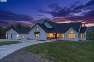 158 Breezy Ln, Mossyrock, WA 98564 - Photo 1