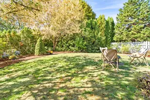 15565 SW 109th Ave, Portland, OR 97224 - Photo 40