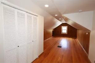 226 SE 76th Ave, Portland, OR 97215 - Photo 22