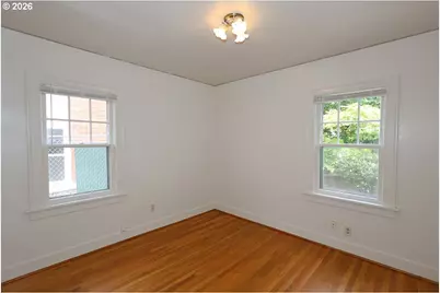 226 SE 76th Ave, Portland, OR 97215 - Photo 18