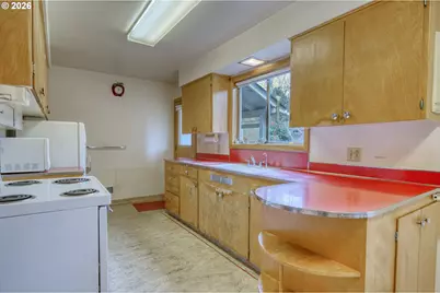 5730 SW Shattuck Rd, Portland, OR 97221 - Photo 10
