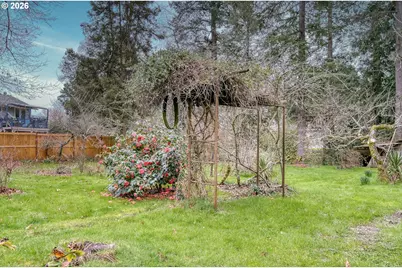 5730 SW Shattuck Rd, Portland, OR 97221 - Photo 42
